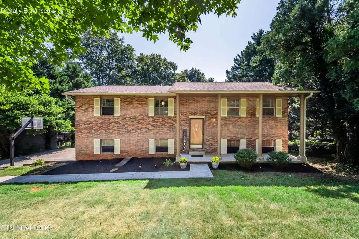 11904 W Kingsgate Rd #2, Knoxville, TN 37934 - #1