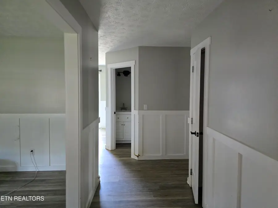 172 Liberty St, Jacksboro, TN 37757 - #3