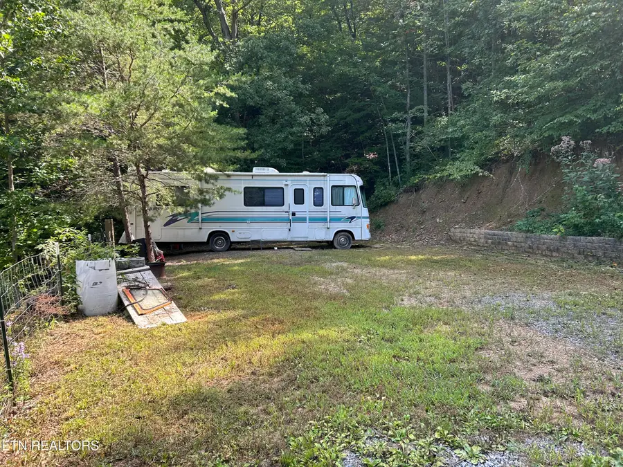 1272 Briar Fork Rd, Bean Station, TN 37708 - #2