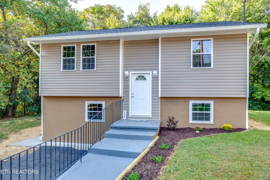 3300 Kendallmac Lane, Knoxville, TN 37931 - #2