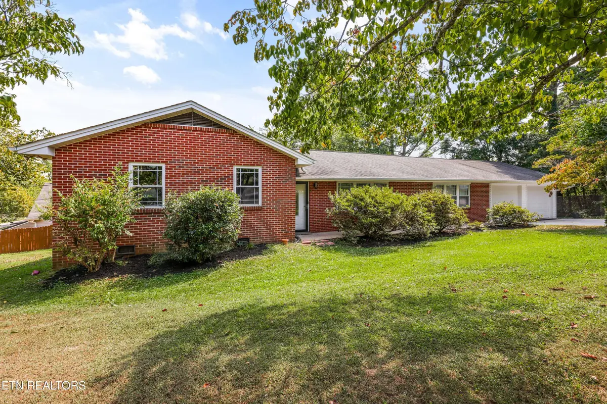 4418 NE Garden, Knoxville, TN 37918 - #1