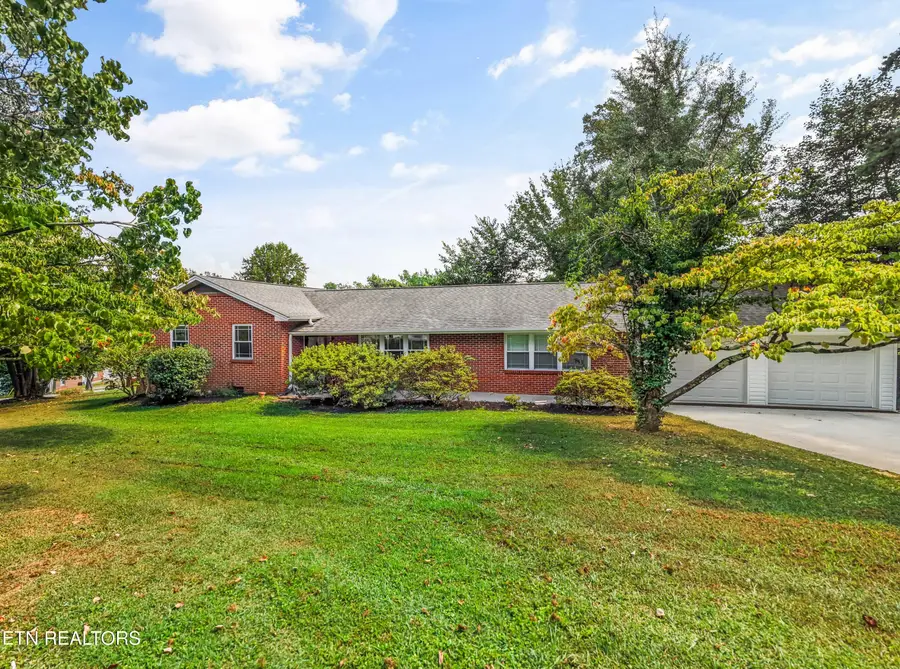 4418 NE Garden, Knoxville, TN 37918 - #2
