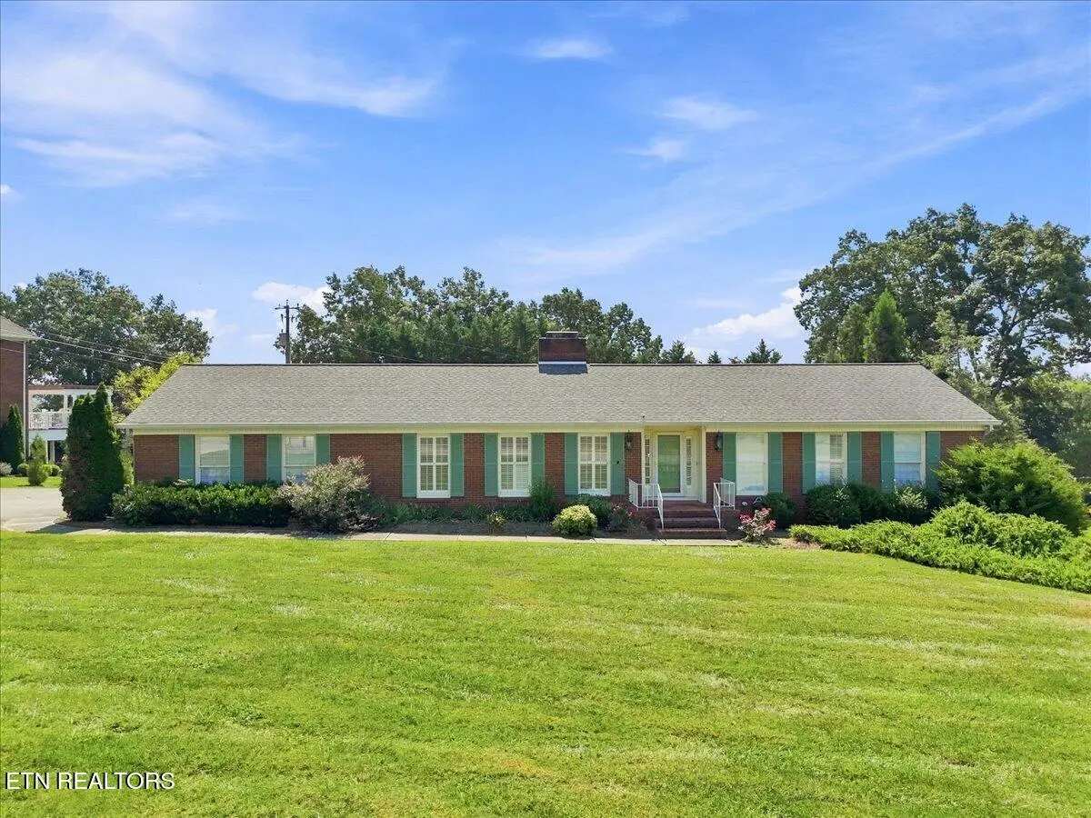 5304 Angeles Drive, Knoxville, TN 37918 - #1