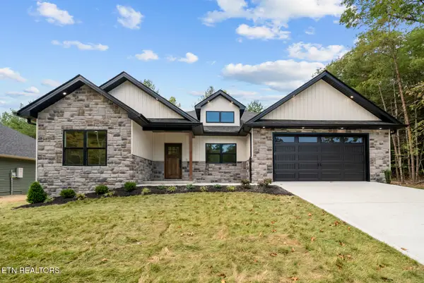 152 Natchez Circle, Crossville, TN 38558