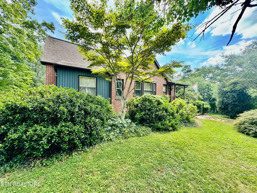721 W Ellis St, Jefferson City, TN 37760 - #3