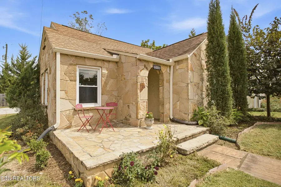 3118 Orlando St, Knoxville, TN 37917 - #2