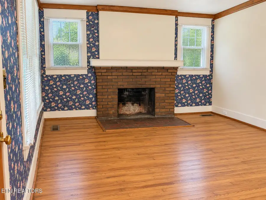 5205 Jacksboro Pike, Knoxville, TN 37918 - #3