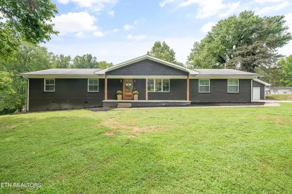 523 Second Norway Lane, Oliver Springs, TN 37840