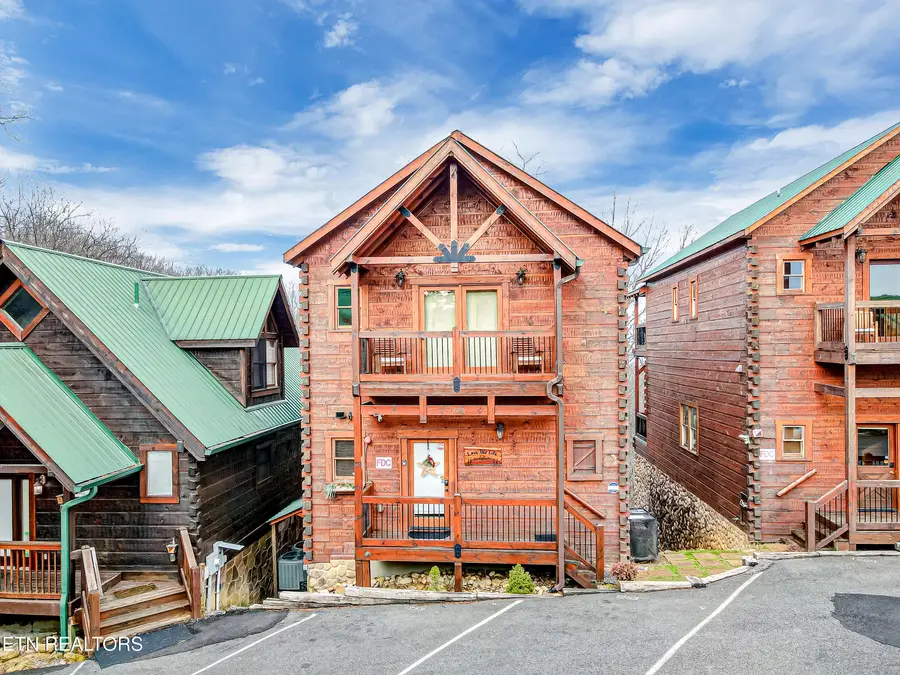 1253 Bear Cub Way, Gatlinburg, TN 37738 - #3