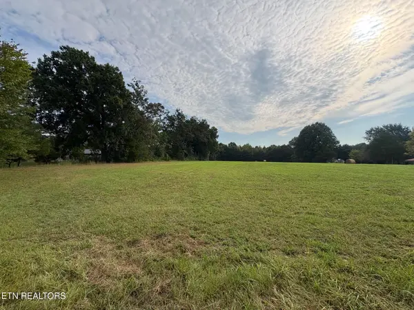 ----- Hwy 160, Bybee, TN 37713