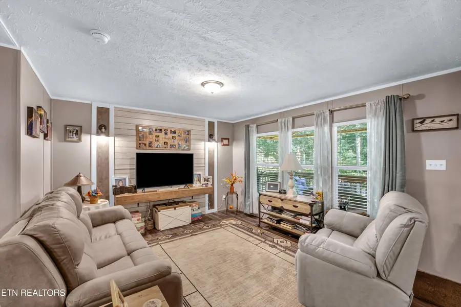 3279 Sims Rd, Sevierville, TN 37876 - #3