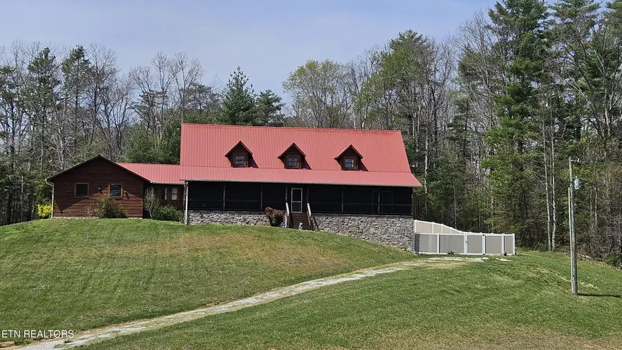180 Mcjunkin Rd, Tellico Plains, TN 37385 - #2