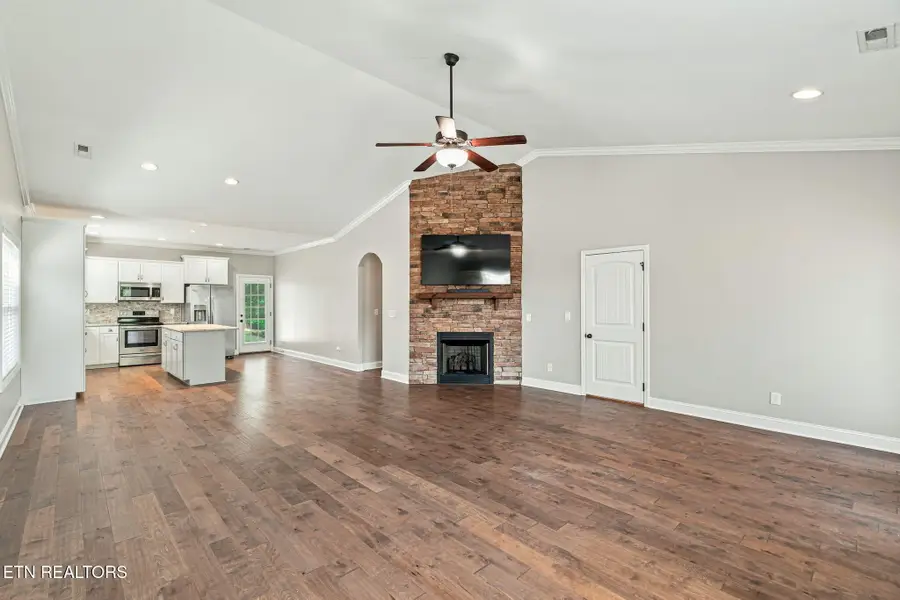 2721 Clay Top Lane, Knoxville, TN 37912 - #3