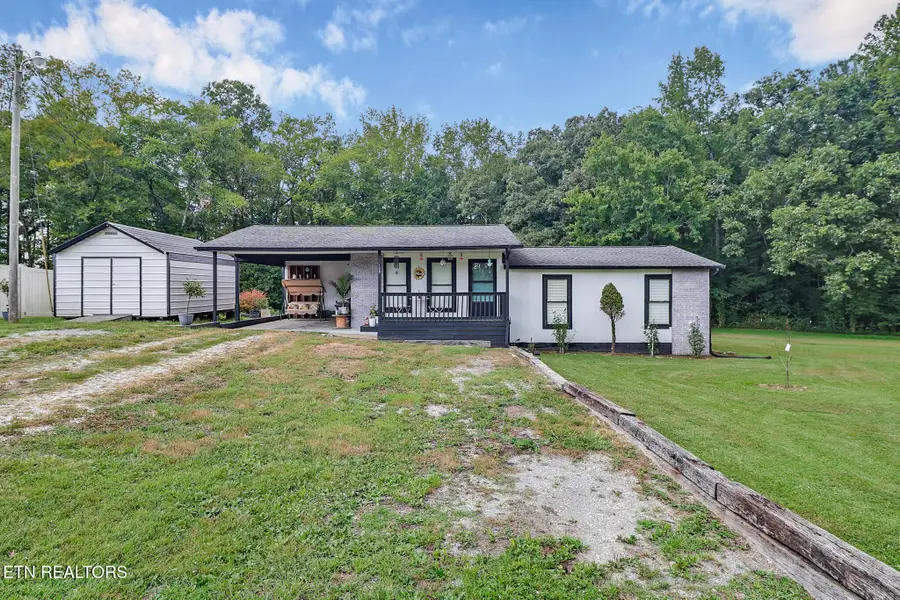 125 Christopher Rd, Wartburg, TN 37887 - #3