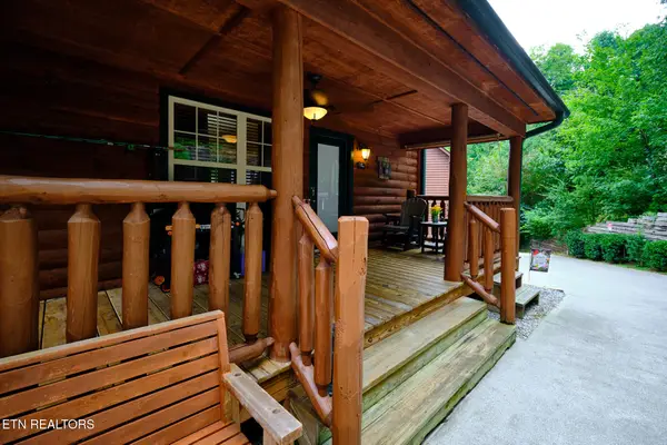 2604 Stonebrook Drive, Pigeon Forge, TN 37863