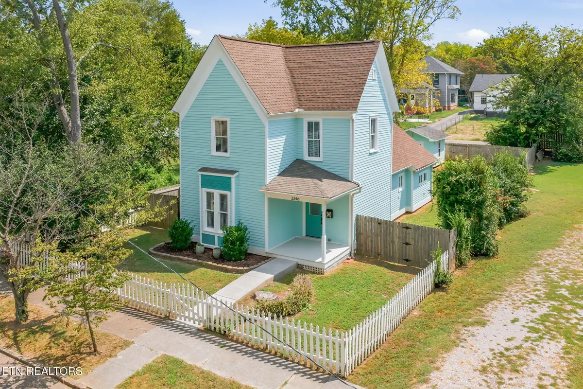 2346 Woodbine Ave, Knoxville, TN 37917 - #1