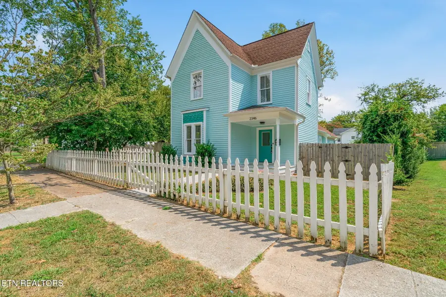 2346 Woodbine Ave, Knoxville, TN 37917 - #2