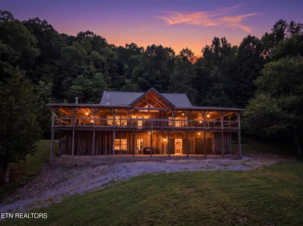 59 Russell Lane, Pleasant Shade, TN 37145