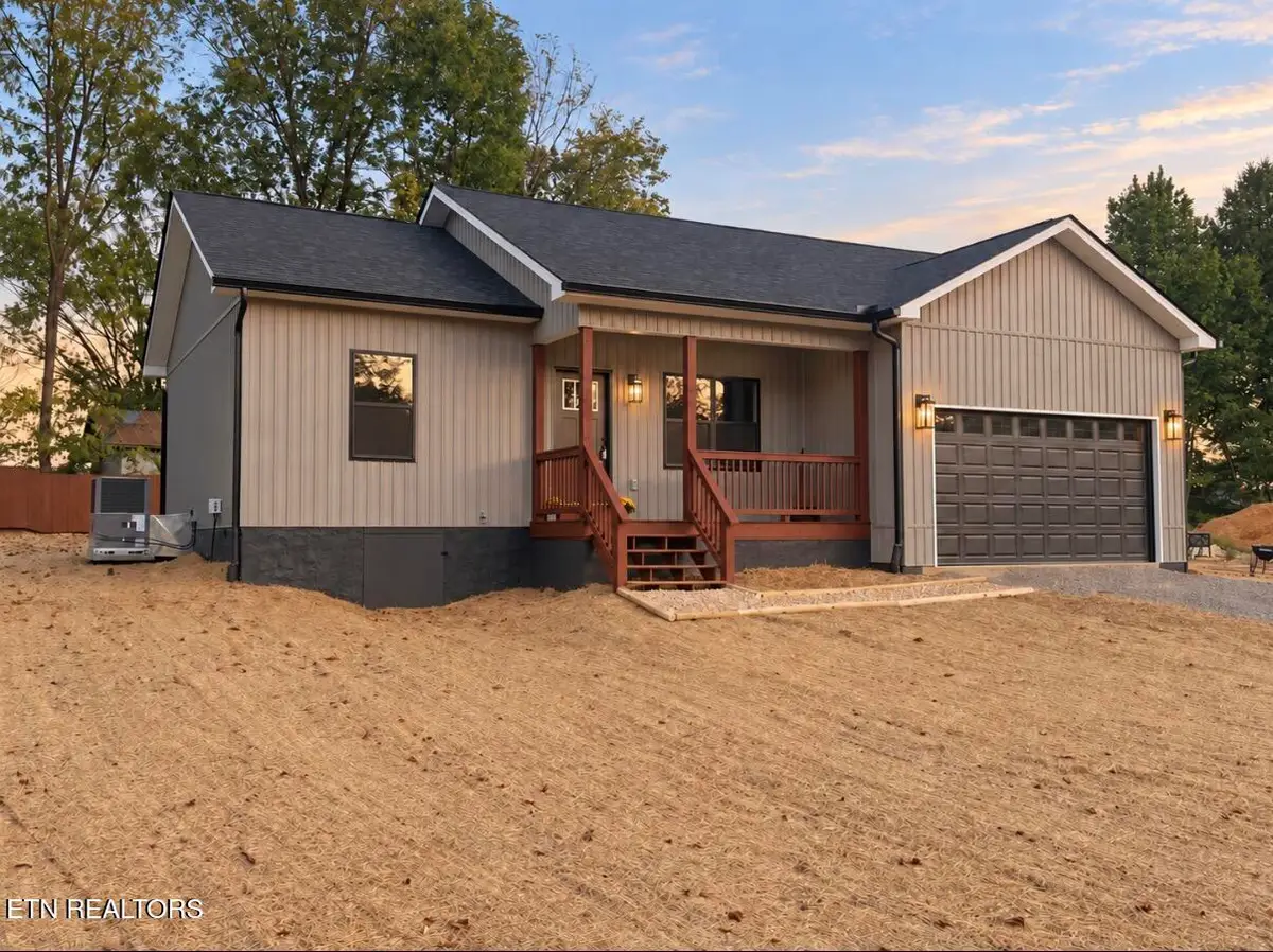 127 Tonawanda Trl, Madisonville, TN 37354 - #1