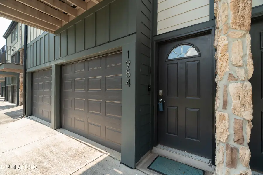1954 Cherokee Bluff Drive, Knoxville, TN 37920 - #2