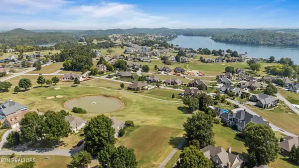 219 Osprey Circle, Vonore, TN 37885