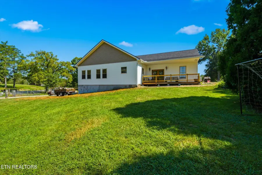 327 Bethel Rd, Clinton, TN 37716 - #3