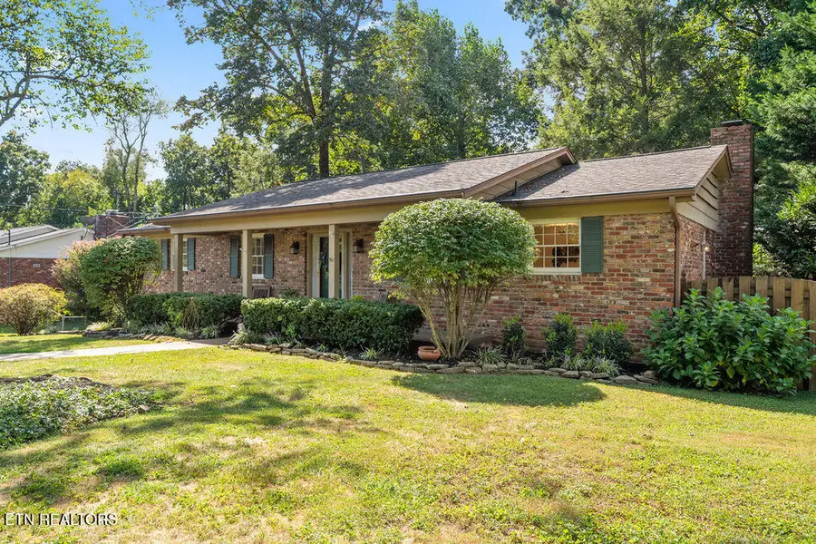 929 Corning Rd, Knoxville, TN 37923 - #2