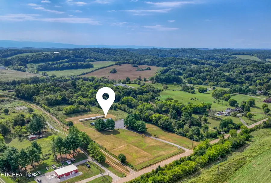 10769 W Lee Hwy, Loudon, TN 37774 - #2