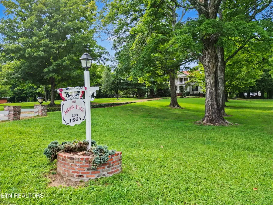 600 Commerce St, Loudon, TN 37774 - #3