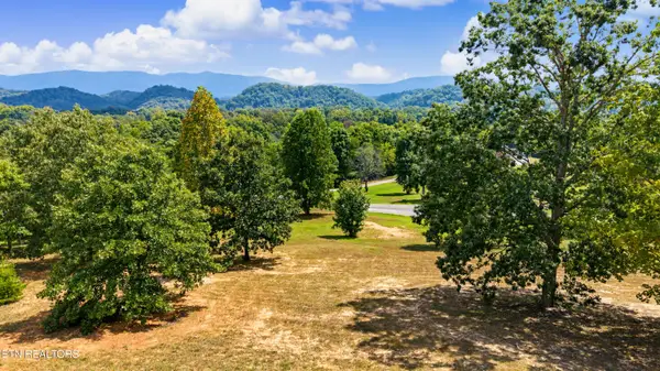 6051 Lindrick Lane, Maryville, TN 37801