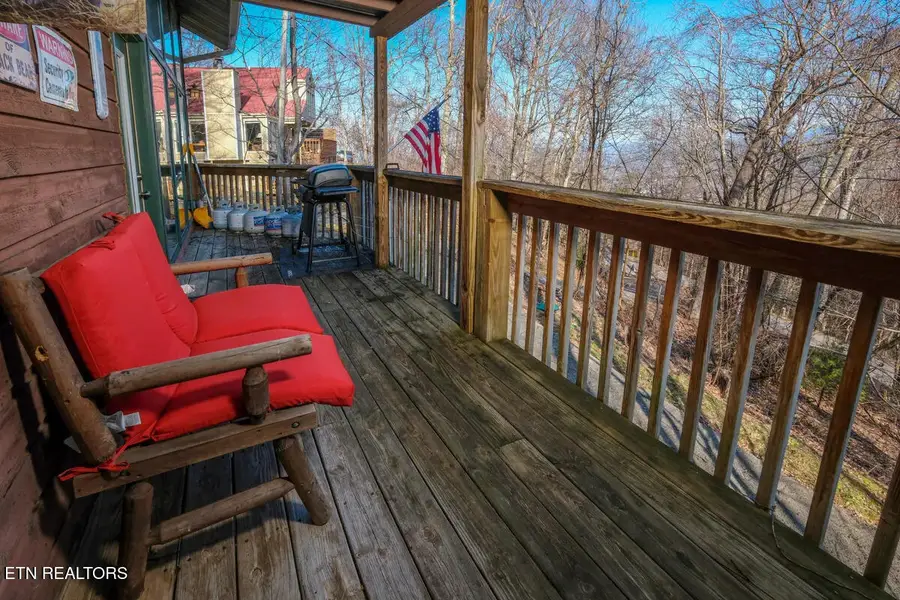1580 Zermatt Drive, Gatlinburg, TN 37738 - #2
