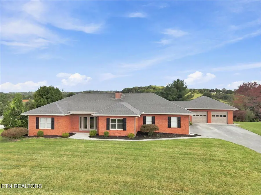 1272 Stonewall Jackson Drive, Dandridge, TN 37725 - #2