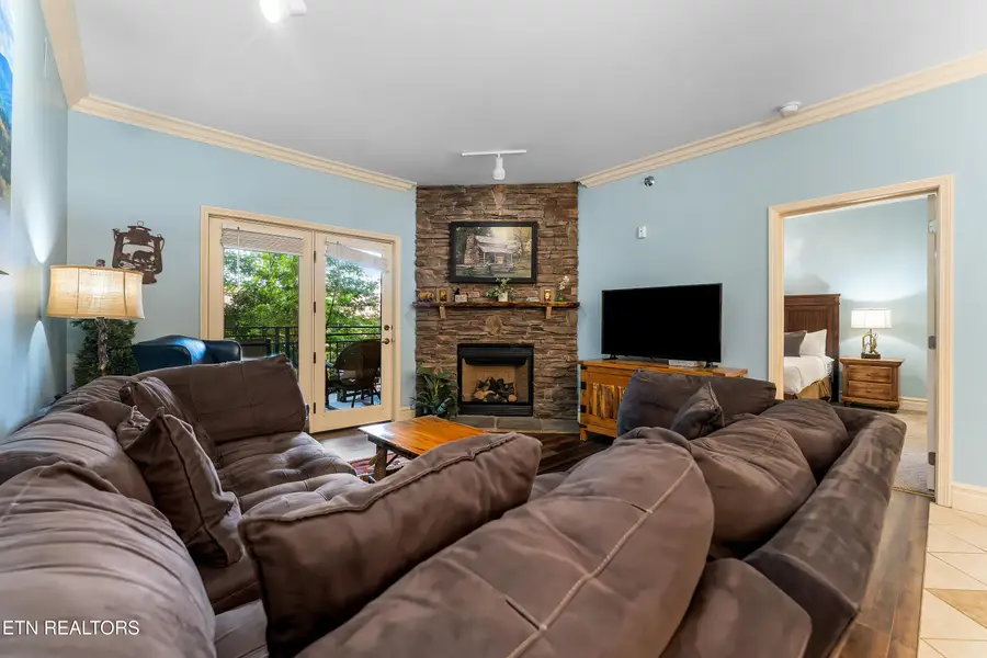 215 Woliss Lane #101, Gatlinburg, TN 37738 - #3