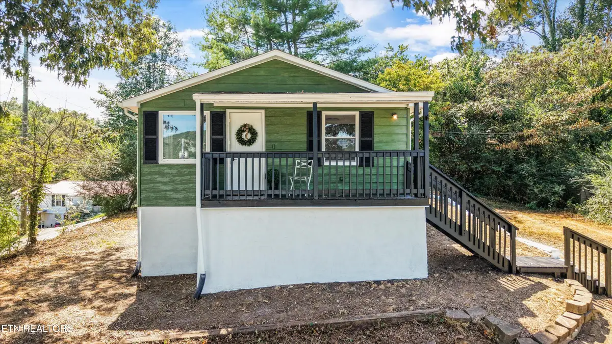 615 Butler Mill Rd, Oliver Springs, TN 37840 - #1
