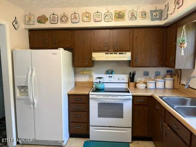 1805 Brookmill Rd, Knoxville, TN 37932 - #3