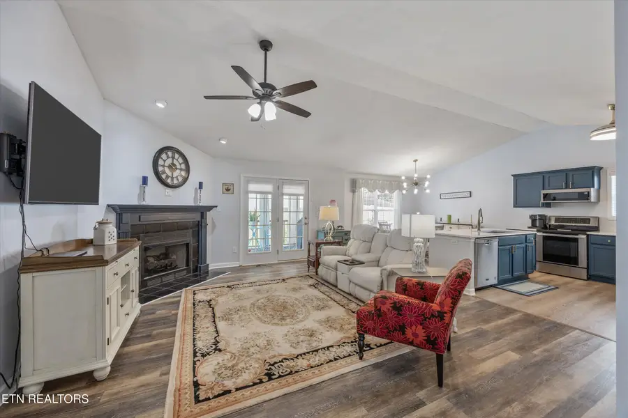 2915 Sunlit Terrace Rd, Knoxville, TN 37938 - #2