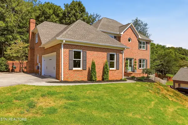 11033 Crosswind Drive, Knoxville, TN 37934