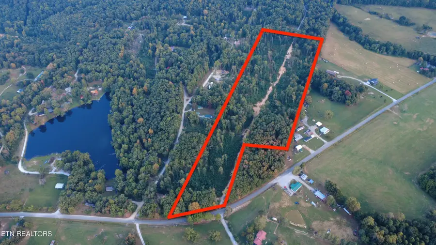 5377 Newton Rd, Crossville, TN 38572 - #3