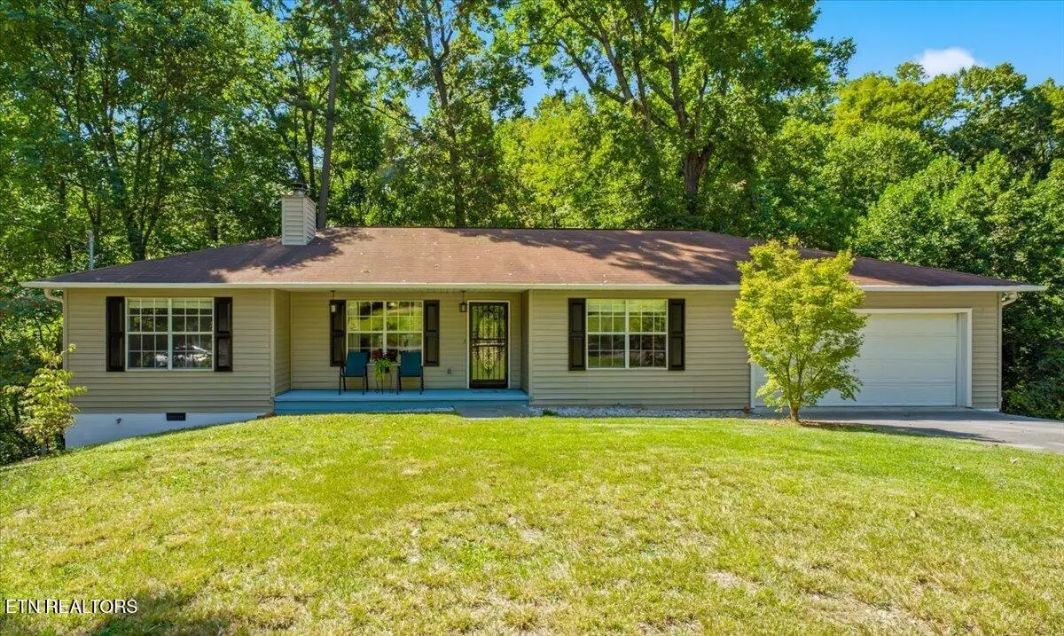 2301 Antietam Rd, Knoxville, TN 37917 - #1