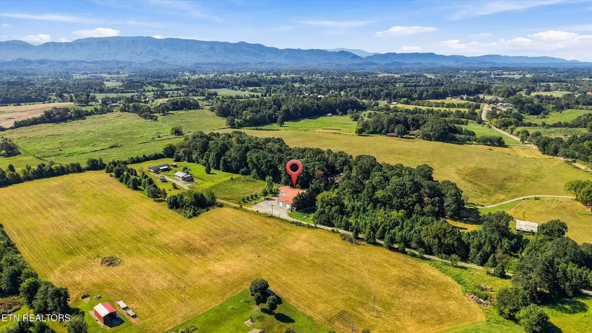 5710 Sevierville Rd, Seymour, TN 37865 - #1