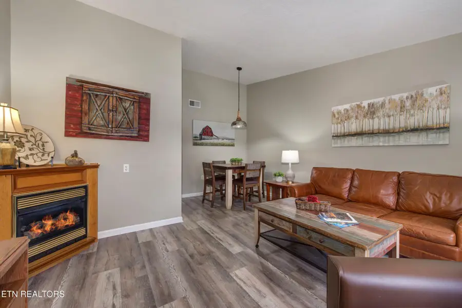 2743 Colonial Drive #UNIT 212, Pigeon Forge, TN 37863 - #2