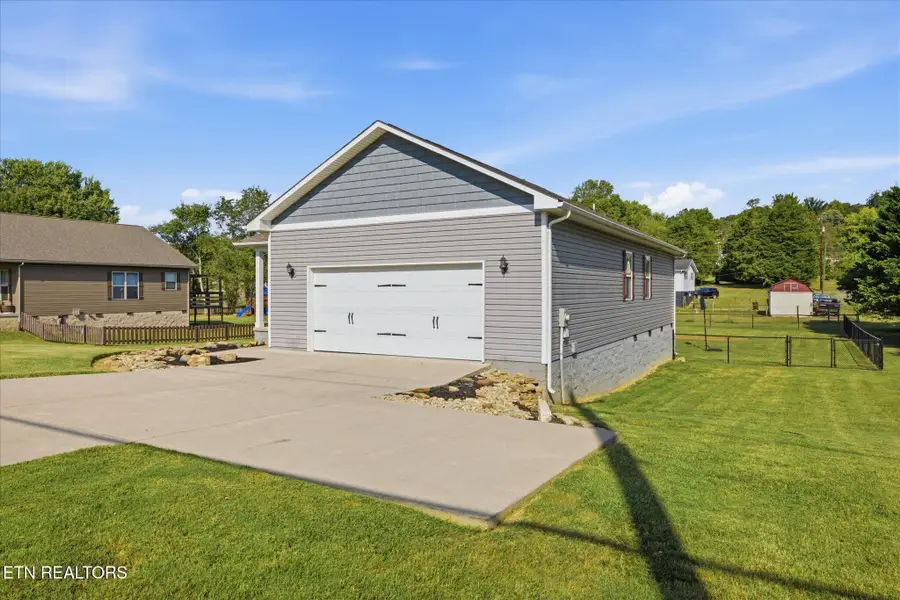 1608 Tazewell Pike, Plainview, TN 37721 - #3
