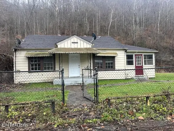 13086 Ky-38, Evarts, KY 40828
