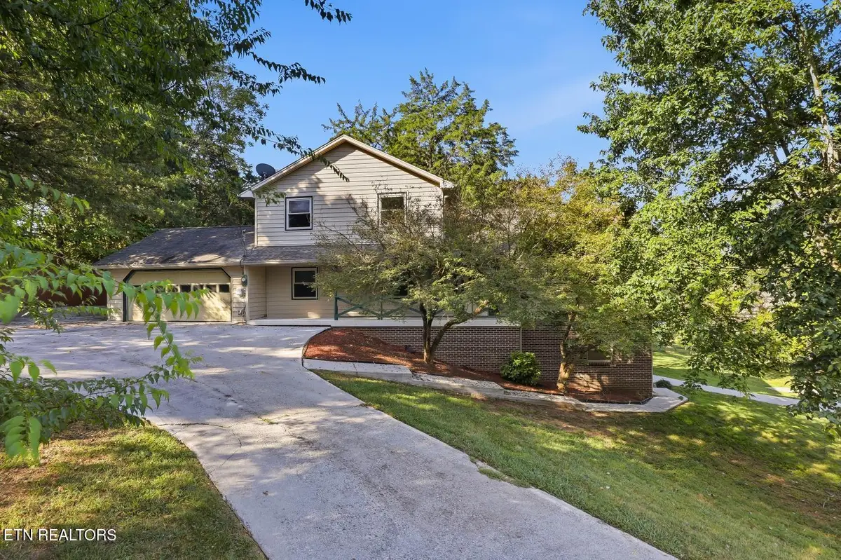 903 Misty Springs Rd, Knoxville, TN 37932 - #1