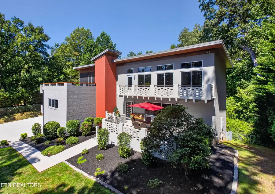 3305 Bunker Hill Drive, Knoxville, TN 37920 - #3