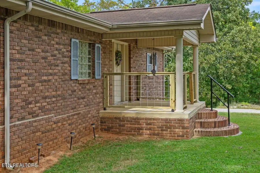 1020 Bledsoe Drive, Etowah, TN 37331 - #3