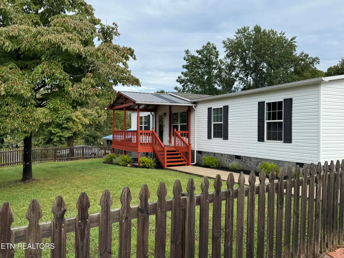 304 Peach Tree Circle, Wartburg, TN 37887 - #1
