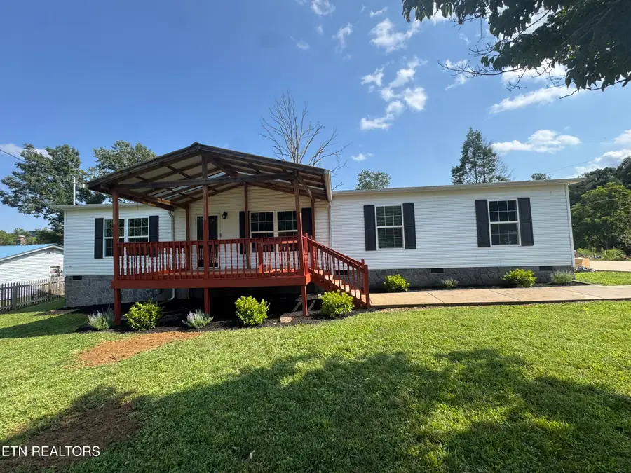 304 Peach Tree Circle, Wartburg, TN 37887 - #2