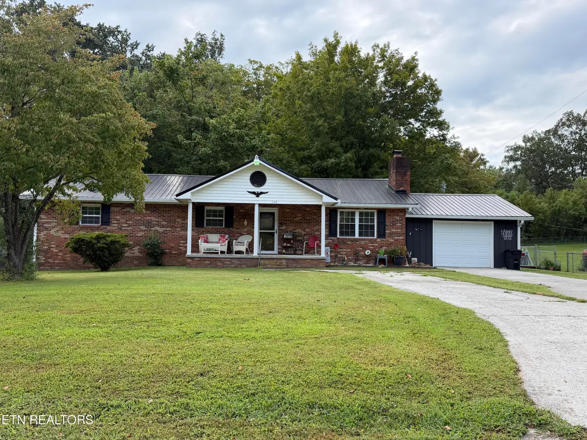744 Cross Valley Rd, Lafollette, TN 37766 - #1