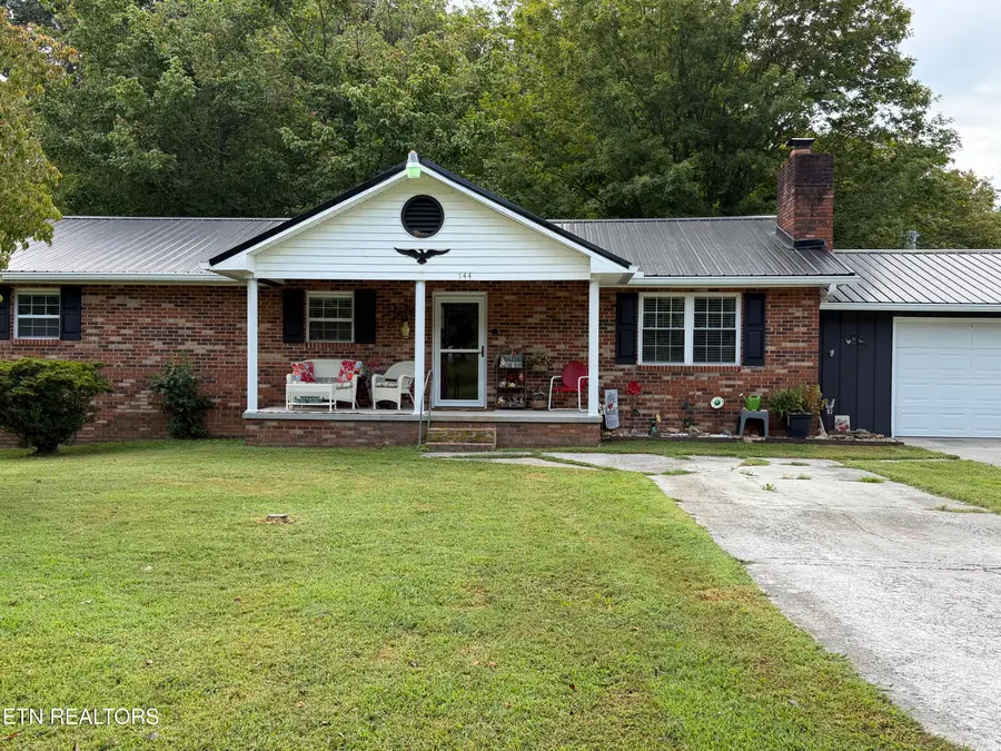 744 Cross Valley Rd, Lafollette, TN 37766 - #3